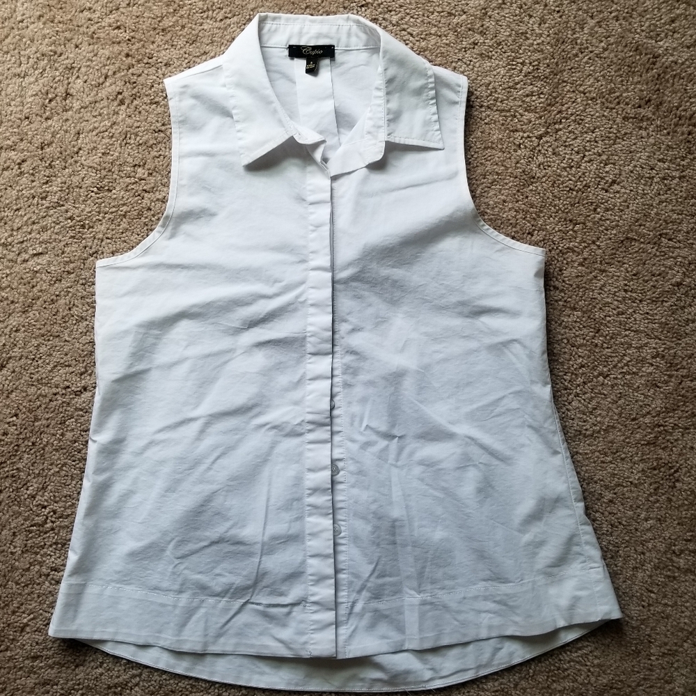 Cupio White Button Down Sleeveless Top